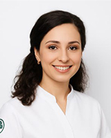 Оганесян Алина Араиковна